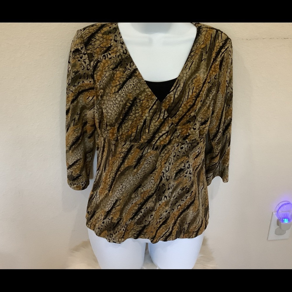 Stretch Print Blouse